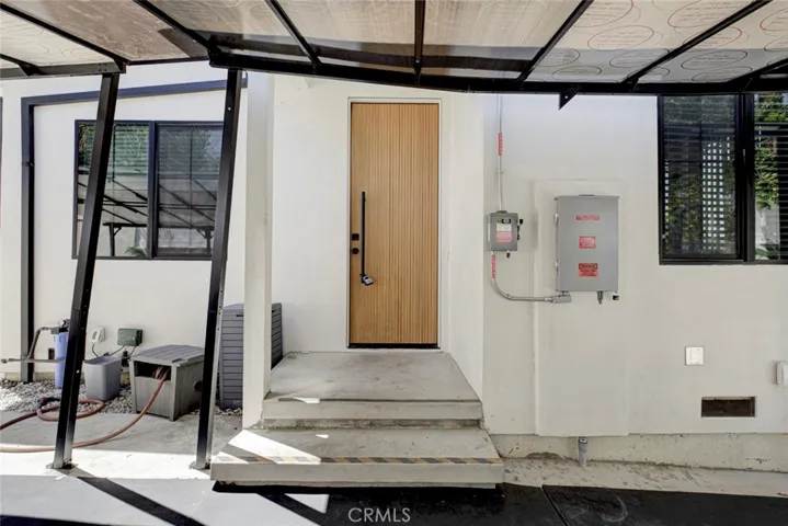 2743 Keystone St., Burbank, California 91504
