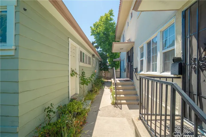 2415 E 7th, Long Beach, California 90804