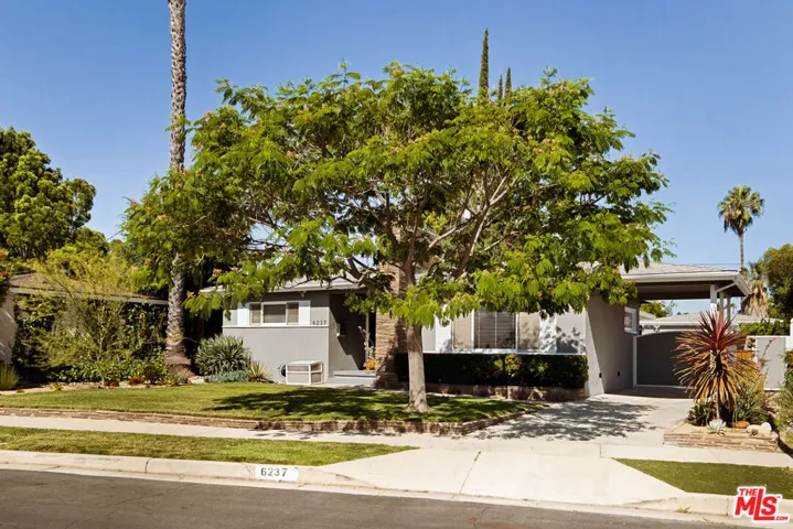 6237 Belmar Avenue, Tarzana, California 91335