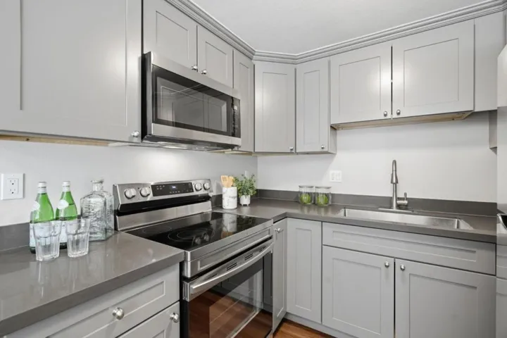 3320 Cherry Avenue, San Jose, California 95118