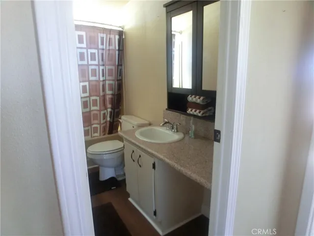 9282 Caughlin, Phelan, California 92371