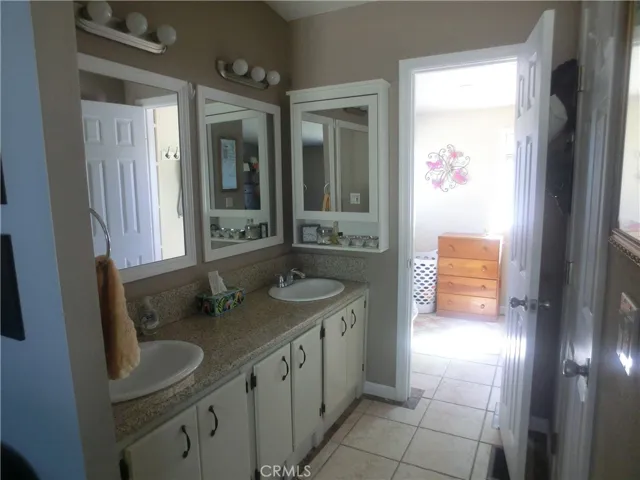 9282 Caughlin, Phelan, California 92371