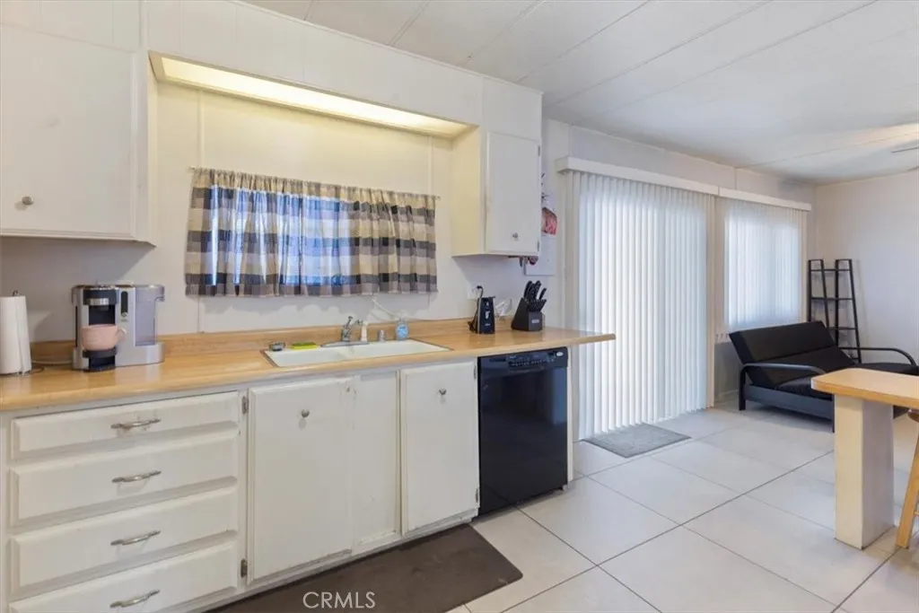 Kitchen with Ample Counter Space