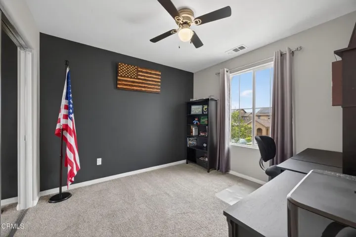 39-web-or-mls-UpmarketMedia-672Xan-115