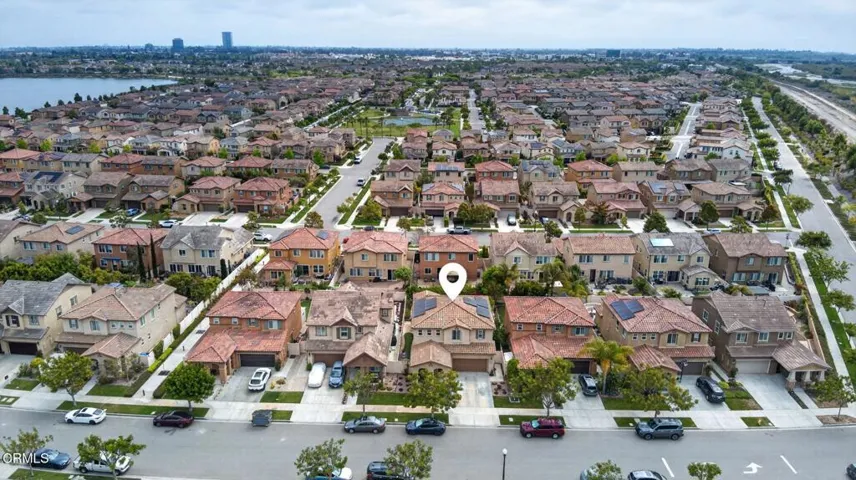 66-web-or-mls-UpmarketMedia-672Xan-Aer-0