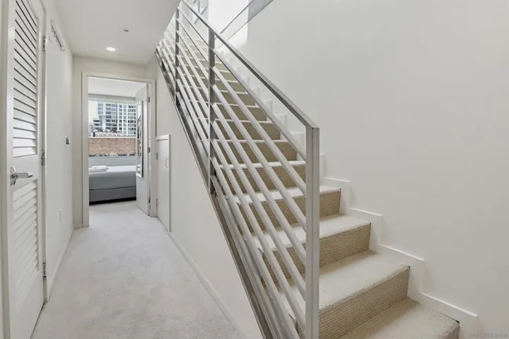 321 10th 512, San Diego, California 92101