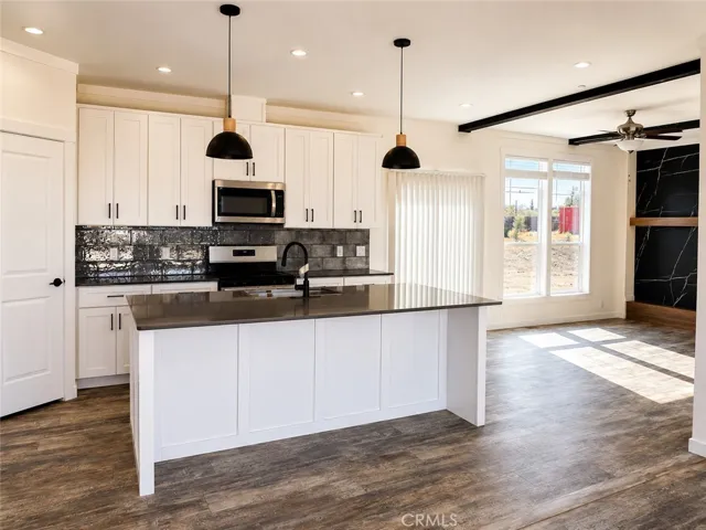 11461 Buena Vista Road, Pinon Hills, California 92372