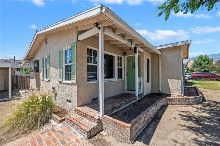 3524 N Stoddard, San Bernardino, California 92405