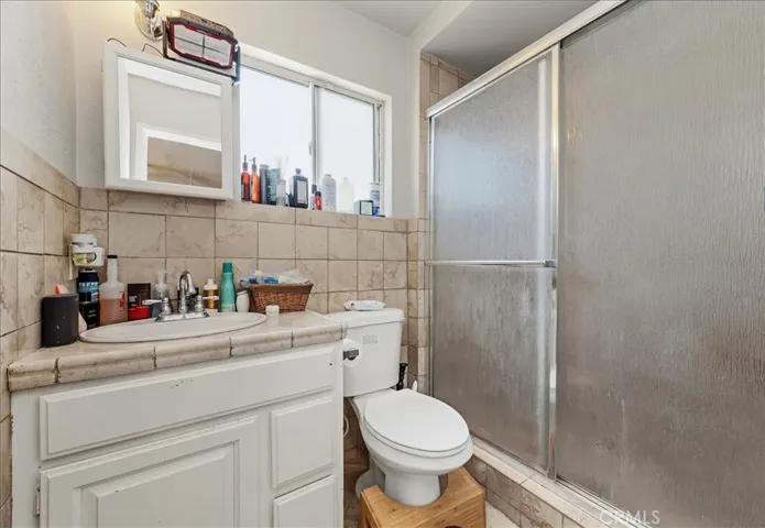 3524 N Stoddard, San Bernardino, California 92405