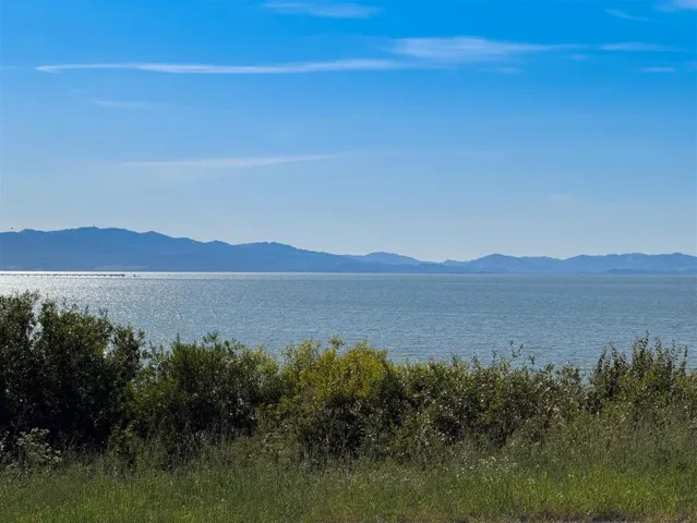 2167 Cypress Avenue, San Pablo, California 94806