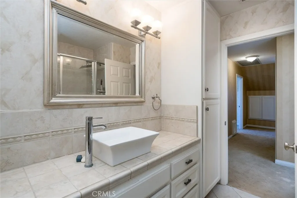 Bathroom upstairs.