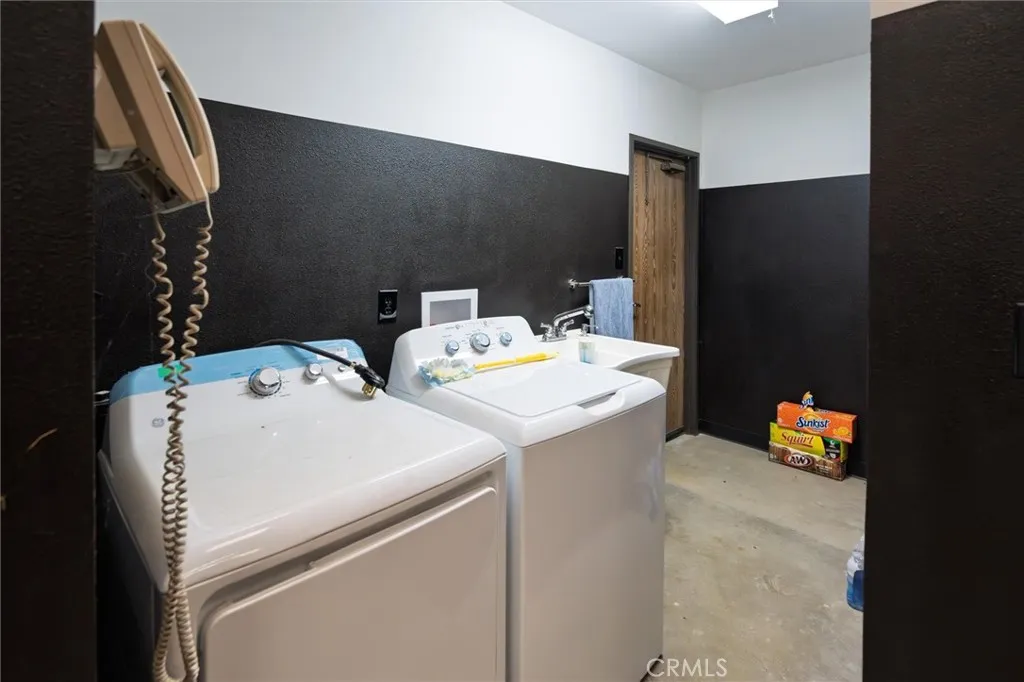 ADU Laundry