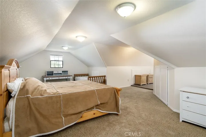 Bonus Room/Bedroom