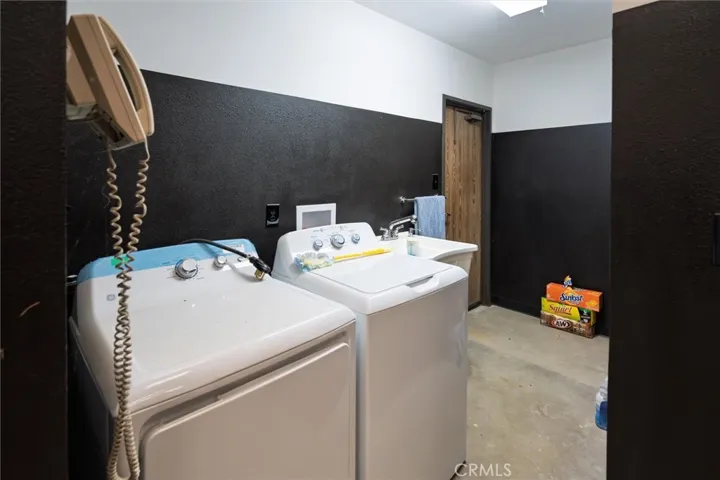 ADU Laundry