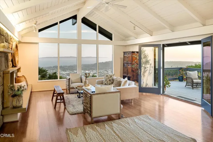 great room towards deck