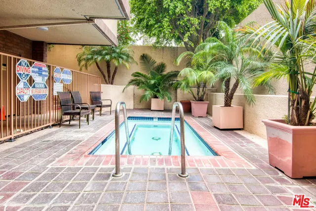 235 S Tower Drive 102, Beverly Hills, California 90211
