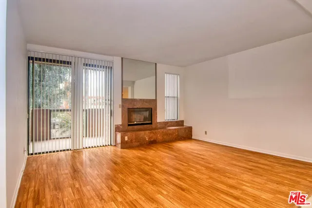 235 S Tower Drive 102, Beverly Hills, California 90211