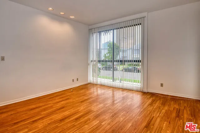 235 S Tower Drive 102, Beverly Hills, California 90211