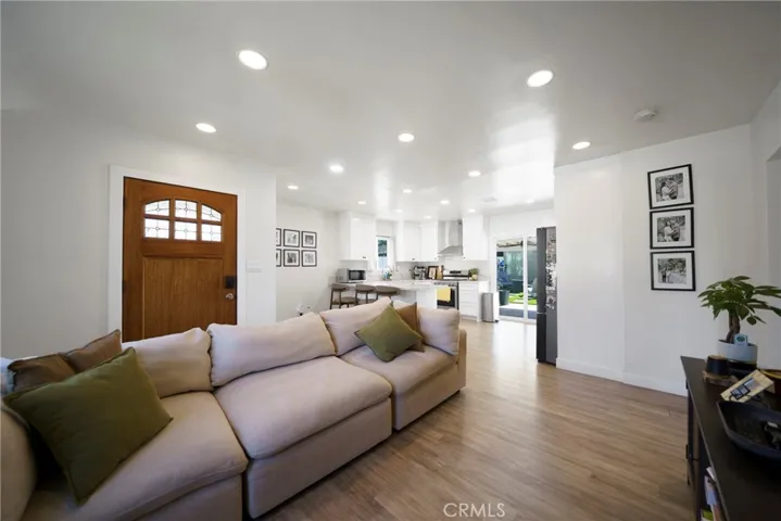 412 S Bedford, La Habra, California 90631