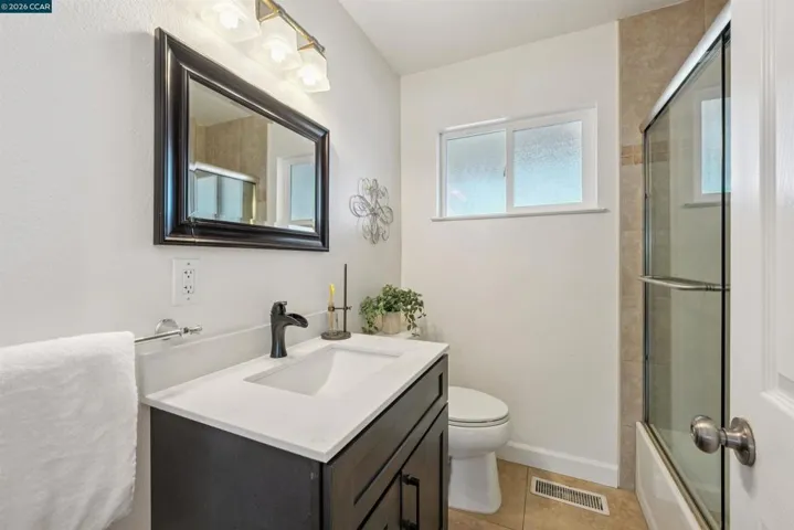 Updated Hall Bathroom