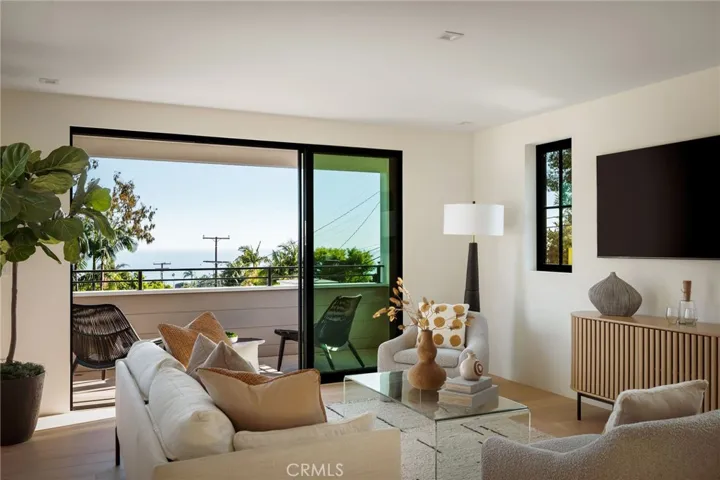 478 Locust, Laguna Beach, California 92651