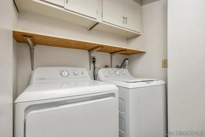 6448 Caminito Listo, San Diego, California 92111