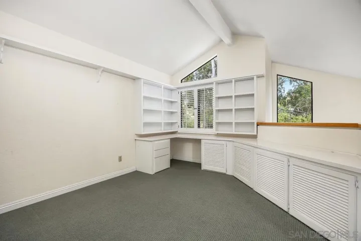 6448 Caminito Listo, San Diego, California 92111