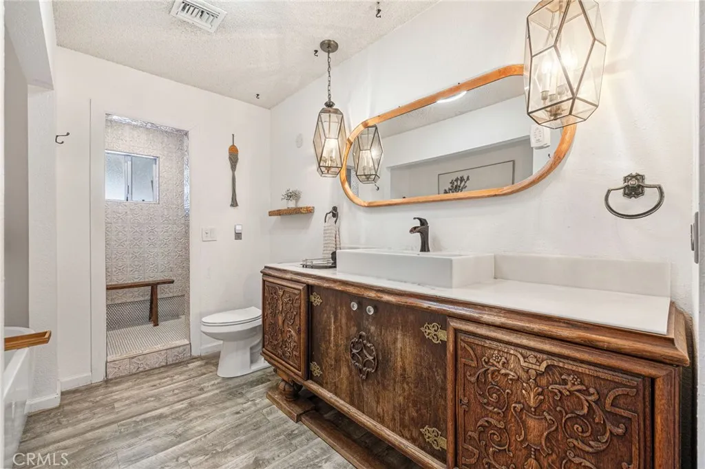 Large Primary Bathroom