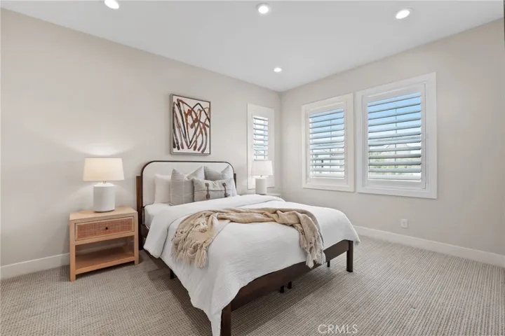 190 Wild Flower, Lake Forest, California 92630