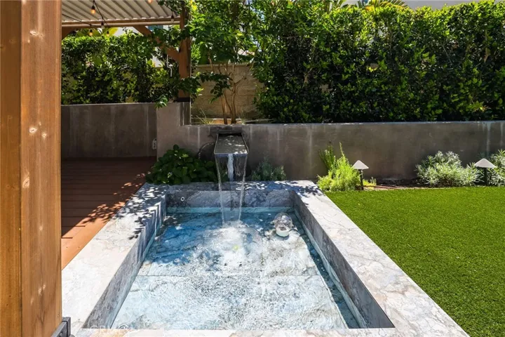 190 Wild Flower, Lake Forest, California 92630
