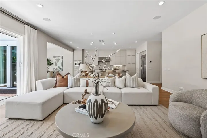 190 Wild Flower, Lake Forest, California 92630
