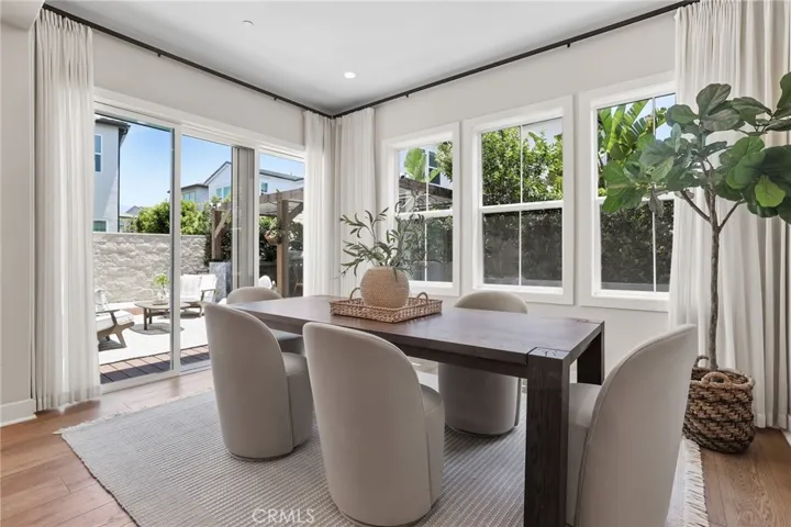 190 Wild Flower, Lake Forest, California 92630