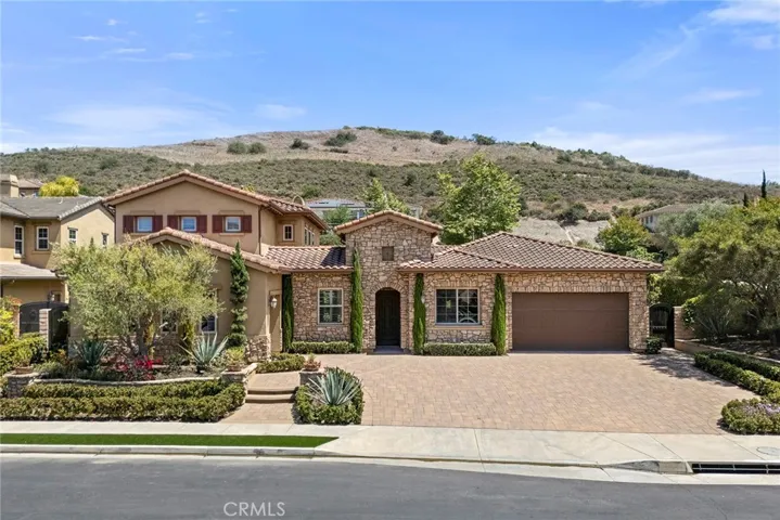 31920 Paseo Navarra, San Juan Capistrano, California 92675