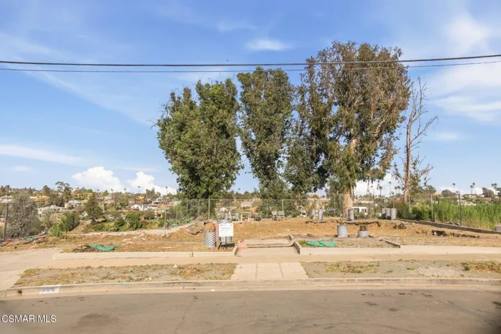 4-web-or-mls-558 Erskine Dr4
