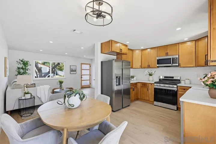 569 Gold Dr., Oceanside, California 92057