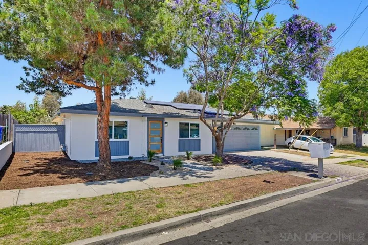 569 Gold Dr., Oceanside, California 92057