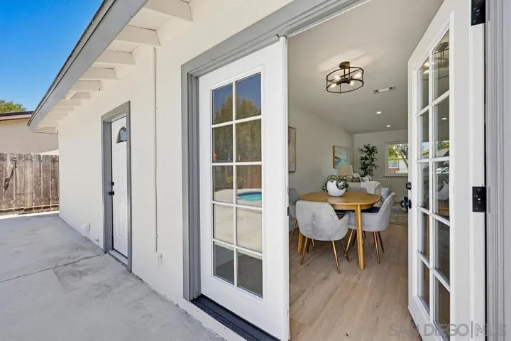 569 Gold Dr., Oceanside, California 92057