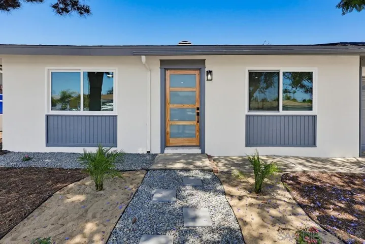 569 Gold Dr., Oceanside, California 92057