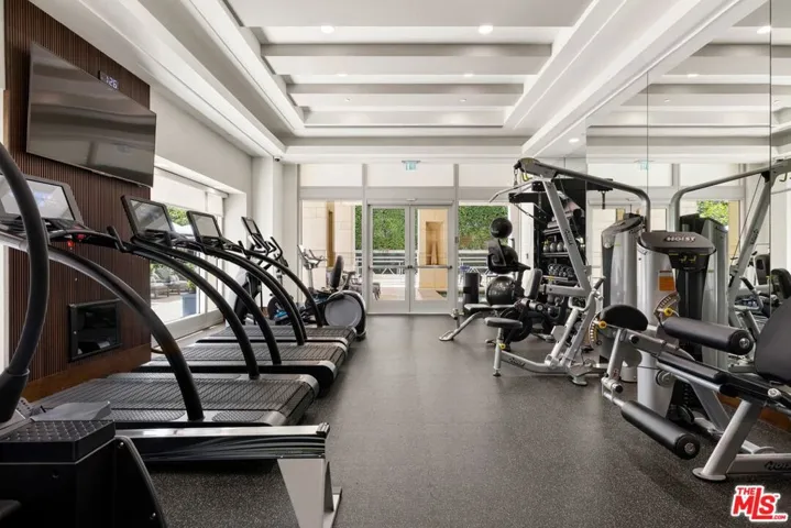 10727 Wilshire Boulevard 1001, Los Angeles, California 90024