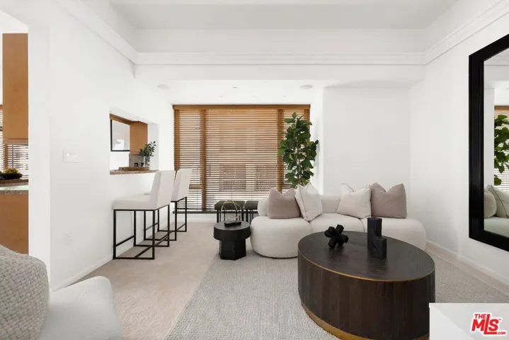 10727 Wilshire Boulevard 1001, Los Angeles, California 90024
