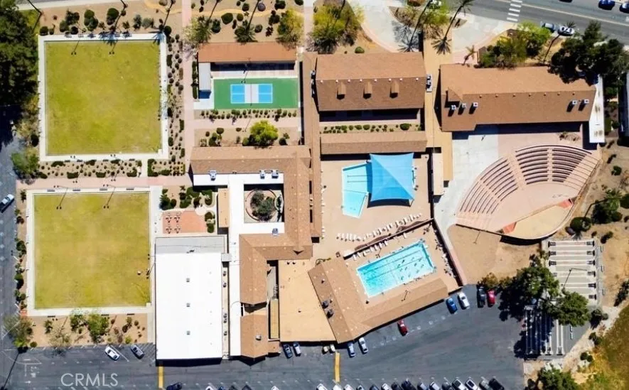 Clubhouse amenities