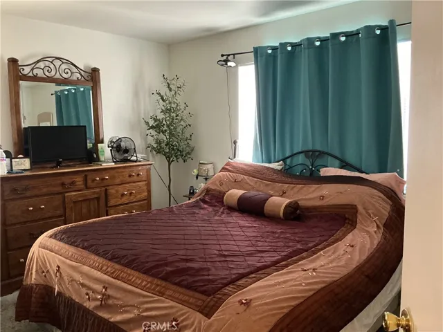 73624 Sunnyvale, 29 Palms, California 92277