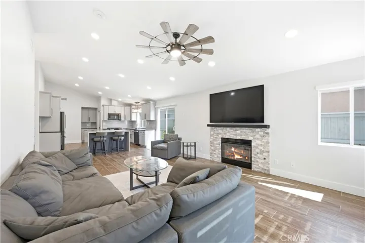 23927 Via Pamilla, Murrieta, California 92562