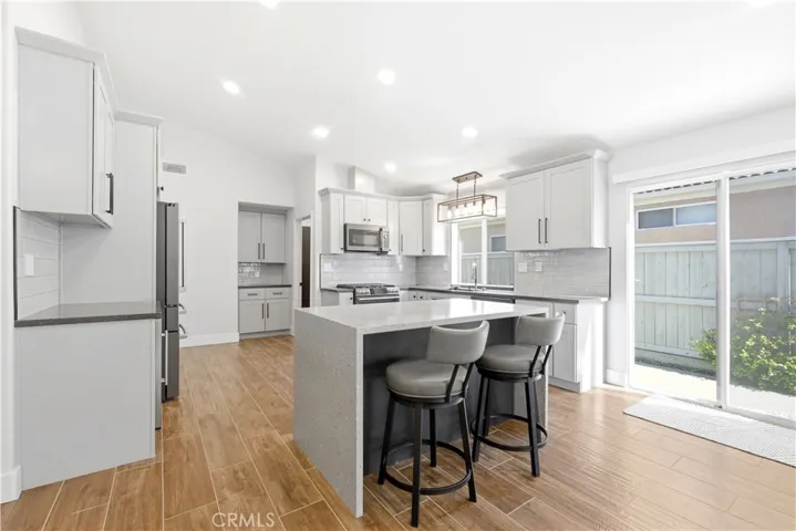 23927 Via Pamilla, Murrieta, California 92562