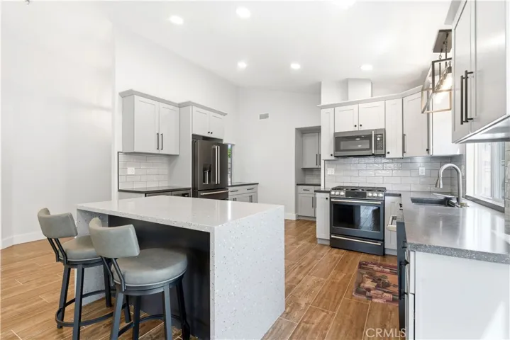 23927 Via Pamilla, Murrieta, California 92562