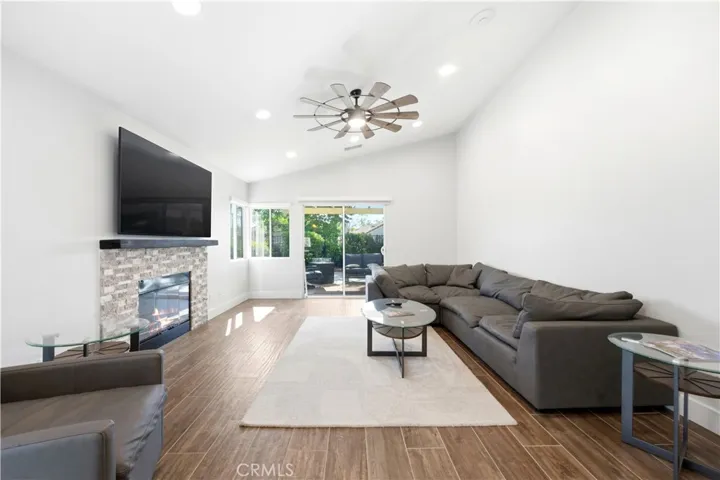 23927 Via Pamilla, Murrieta, California 92562