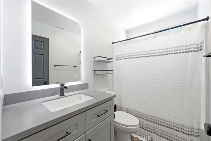 23927 Via Pamilla, Murrieta, California 92562