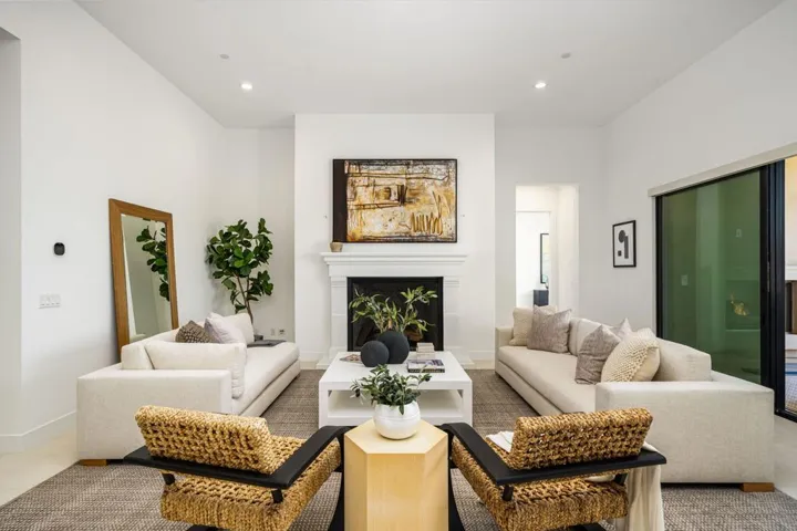 80404 Old Ranch Trail