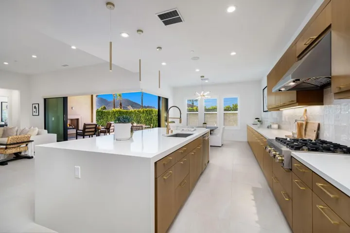 80404 Old Ranch Trail