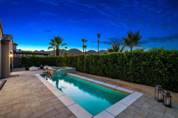 80404 Old Ranch Trail